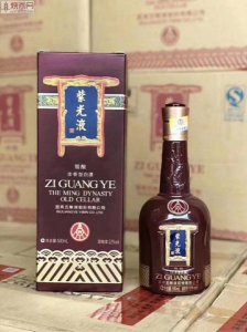 ​五粮液紫光液酒怎么样？五粮液的紫光液多少钱一瓶