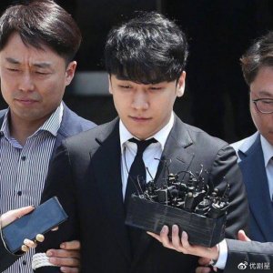 ​李胜利没事了？因证据不足，警方宣布不会再申请拘捕令