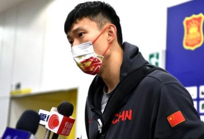 ​很突然！周琦赶赴纽约只为参加尼克斯试训，他仍未放弃NBA！