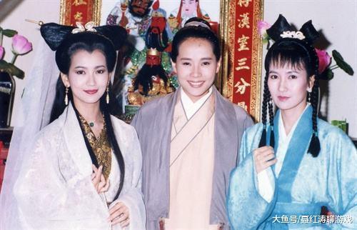 永远的白娘子赵雅芝三个儿子帅气逼人，继承妈妈美貌，基因太强大