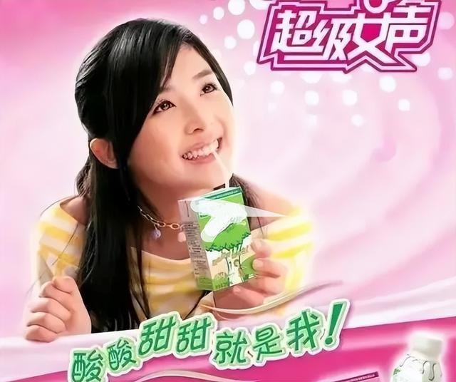 张含韵童年照对比（15岁爆红17岁跌落神坛）(3)