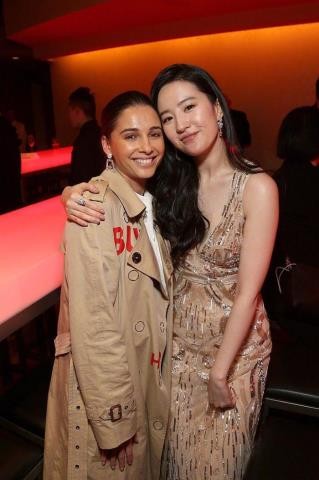 刘亦菲家族照（刘亦菲家基因好神奇）(15)