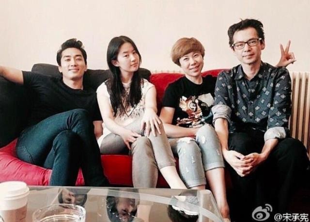 刘亦菲家族照（刘亦菲家基因好神奇）(12)