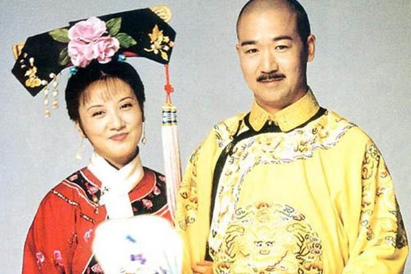 邓婕个人资料家庭背景（和老公张国立结婚数年一直都没有孩子）(1)_