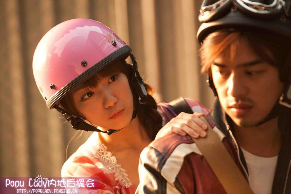 陈庭萱个人资料写真作品