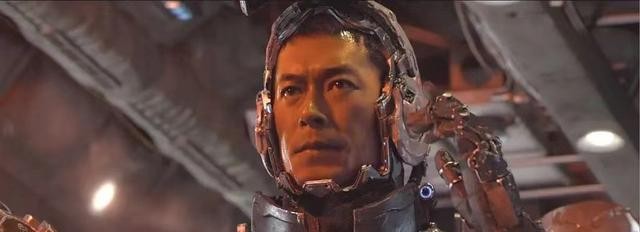 古天乐西装黑白写真（51岁古天乐穿黑色皮衣好帅）(8)