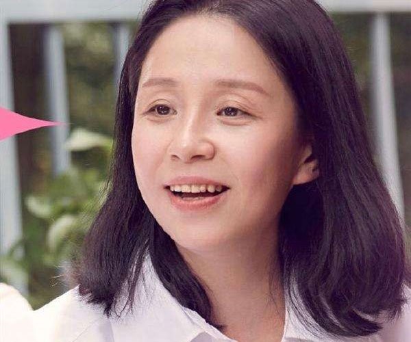 龙丹妮老公是谁（龙丹妮现在的丈夫是谁）(3)_