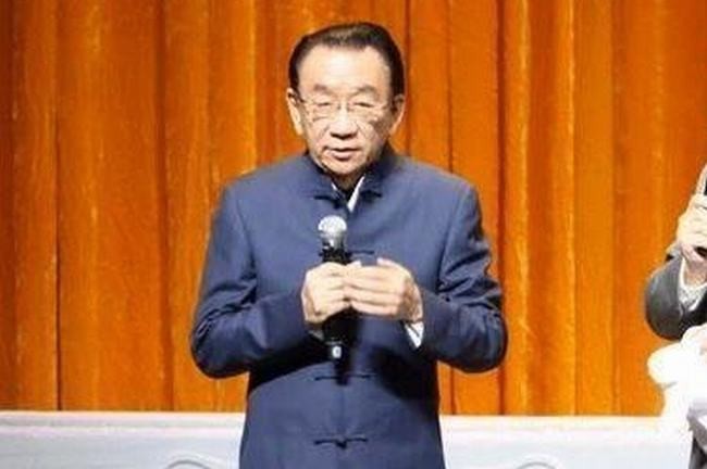 侯耀华和安娜金关系(侯耀华再谈安娜金事件)