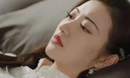 女演员景甜后面大佬到底是谁 和张继科分手的原因是什么