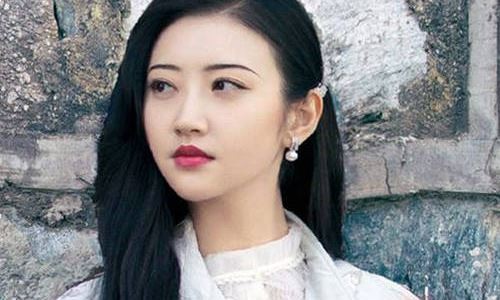 女演员景甜后面大佬到底是谁 和张继科分手的原因是什么