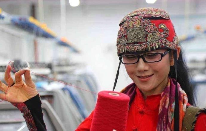 娱乐杨丽萍多大了她的个人资料有哪些  2