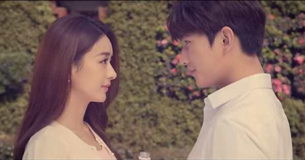 杨洋喜不喜欢赵丽颖（杨洋在新片狂撩赵丽颖）(2)