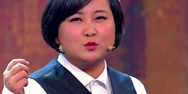 贾玲父亲江昆吗 贾玲的身世经历