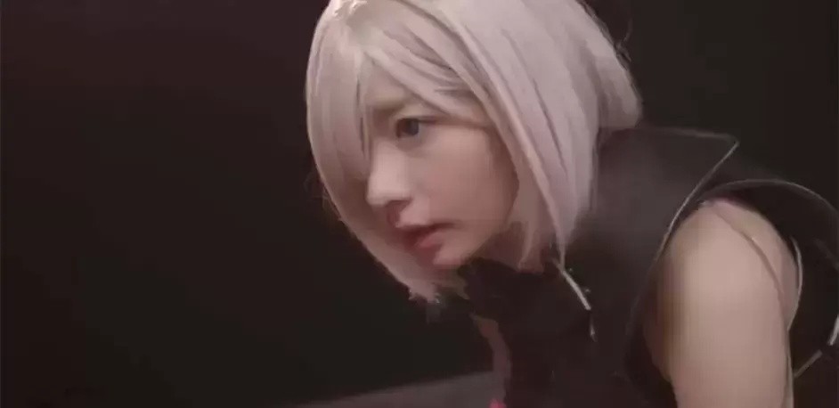 喜欢玩RPG游戏的麻里梨夏美图分享,业界最美厨娘!