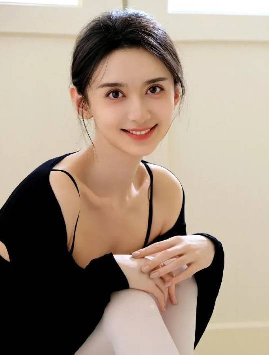 高亚麟徐梓钧差了26岁 高亚麟徐梓钧聊天记录被曝光