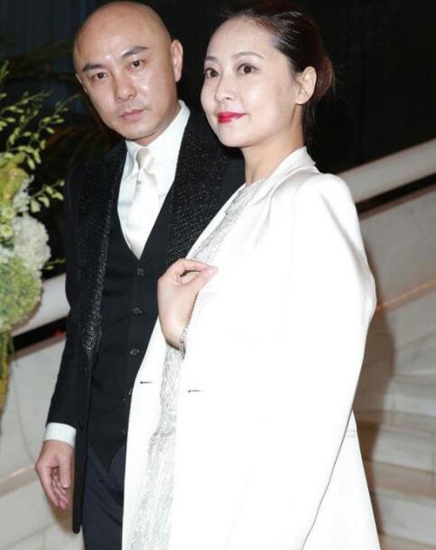 黄圣依老公杨子是干什么的 为什么这么有钱