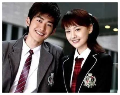 张翰深夜发文,内容令人感动,粉丝喊话郑爽:再考虑一下吧