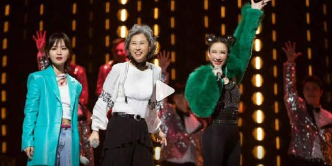 周笔畅深夜悼念李玟头七:在那边照顾好自己