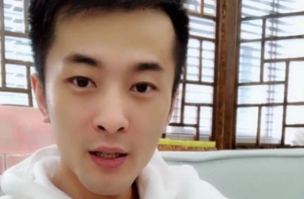 辛巴几个孩子 网曝辛巴在初瑞雪前结过婚还有孩子