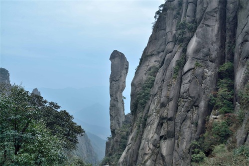 巨蟒出山—三清山