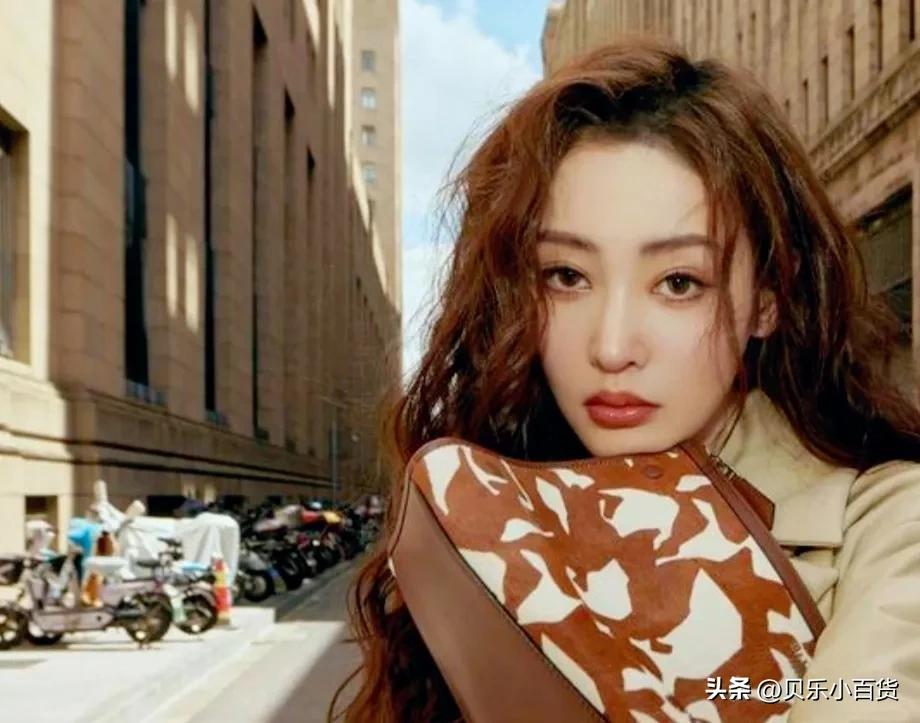 谭松韵身高体重是多少？娱乐圈中的这些小个子女神。你最喜欢谁?