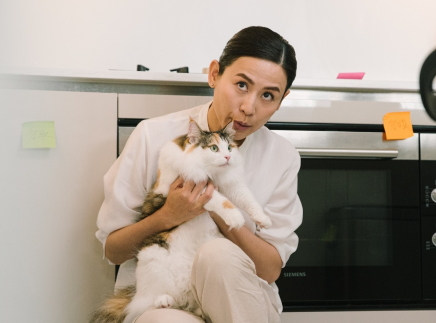 0岁视后宣萱自曝单身原因，男人觉得配不上她，见到她会有压力