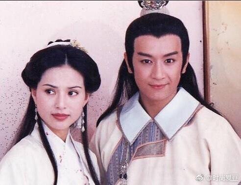 陈浩民近照不敢认，满脸油腻鼻子太大，网友：滤镜还这么老相