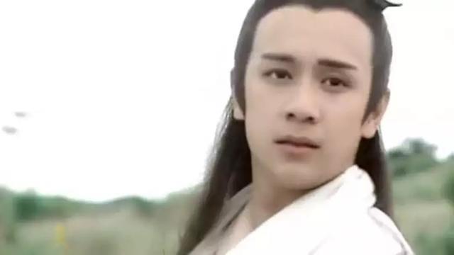 陈浩民近照不敢认，满脸油腻鼻子太大，网友：滤镜还这么老相