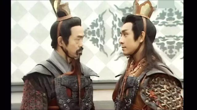 陈浩民近照不敢认，满脸油腻鼻子太大，网友：滤镜还这么老相