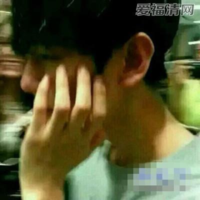 赵雅琳坐鹿晗大腿图片 赵雅琳为什么打伯贤