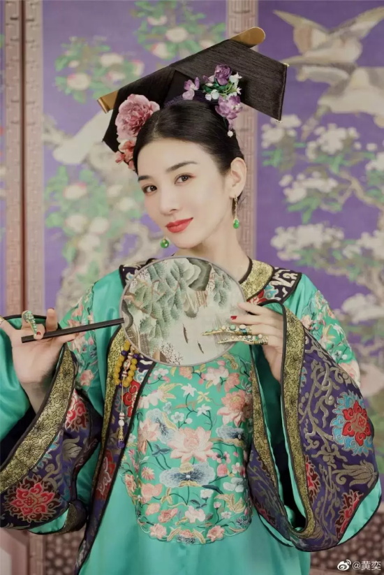 黄奕红色簪花清装写真（唯美古风美女照片）