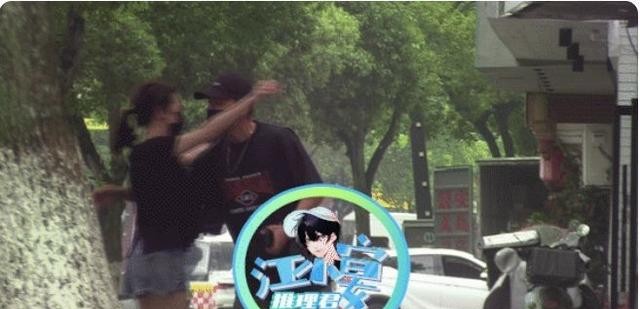 快男欧豪女朋友图片（欧豪与高马尾女生拥抱又被拍）