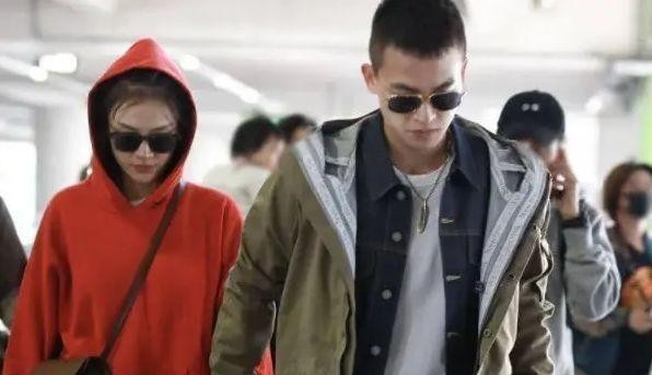 快男欧豪女朋友图片（欧豪与高马尾女生拥抱又被拍）