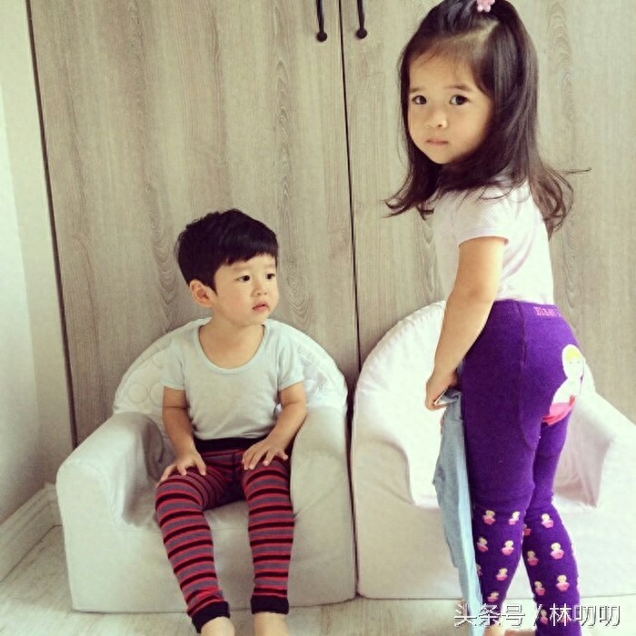 超萌超可爱的龙凤胎,看完心都融化了