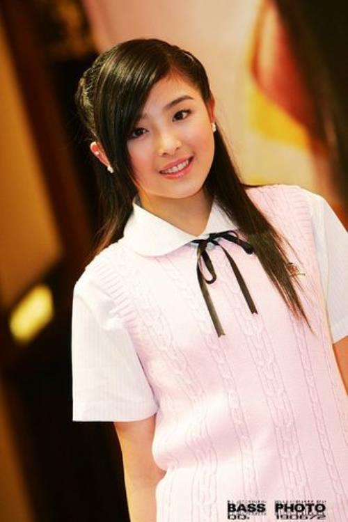 张含韵个人资料