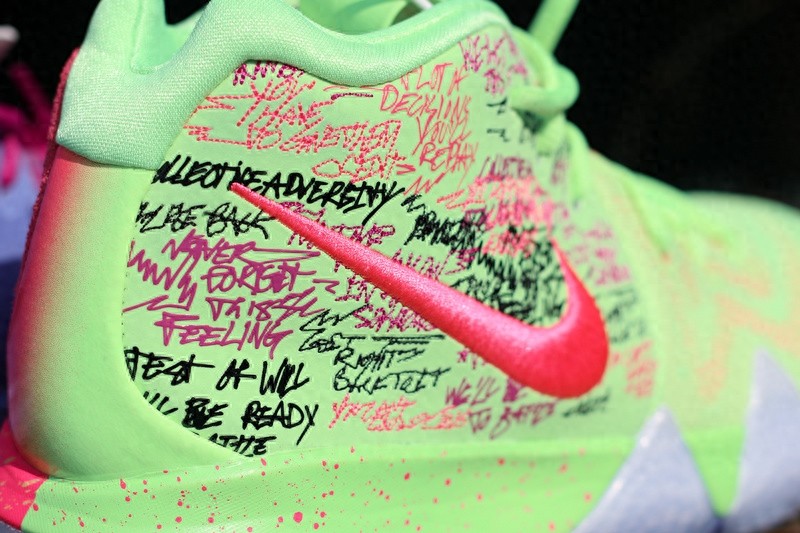 《米饭原创》nike欧文4鸳鸯配色，美如画的实战球鞋！欧蜜在哪里