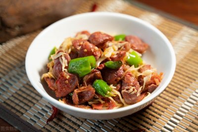 ​用腊肠你会做菜吗？教你6道腊肠的做法，简单易做还好吃