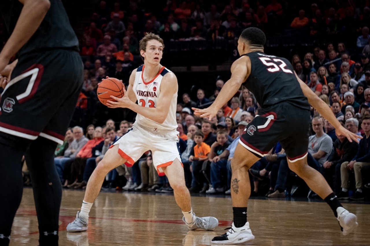 NBA选秀的基地，美国大学生协会NCAA篮球联赛