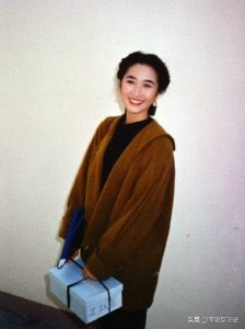 ​曾经的当家花旦关咏荷旧照：演技精湛，处世低调，老公是影帝