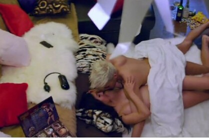 情色电影《喜爱夜蒲2》大尺度剧照曝光