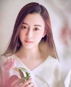 ​陈昱霖：被包养7年，被吴秀波夫妇联合送入监狱，如今怎样了？