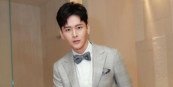 邓紫棋个人资料家世 邓紫棋是怎么出道的