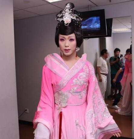 李玉刚出家了是真的吗(李玉刚修禅只为沉淀自己)