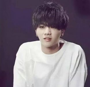 ​娱乐圈那些明星的家世,会让你感觉很意外！