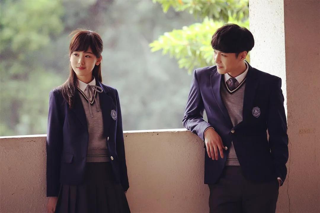 陈都灵证件照原图(南航校花陈都灵)