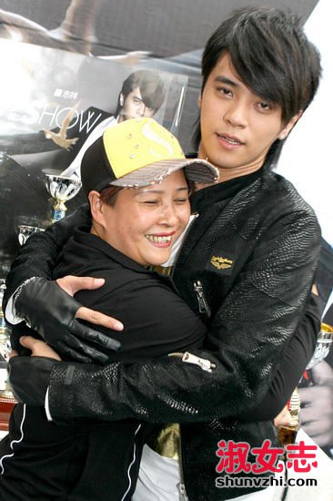 罗志祥母子感情好 罗志祥母子感情好