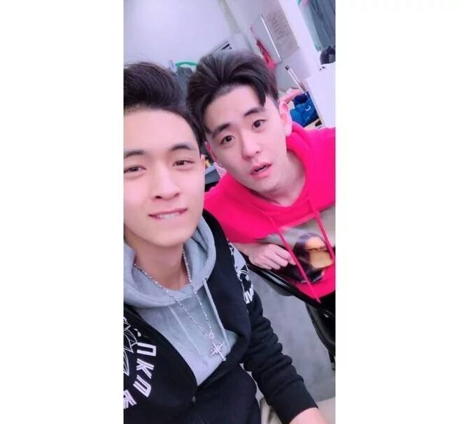 秦霄贤的家境背景(德云社第一帅秦霄贤)