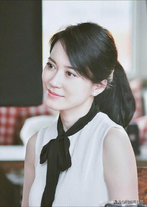 这些女明星年过40依然很美(看看她们就知道怎么穿搭了)