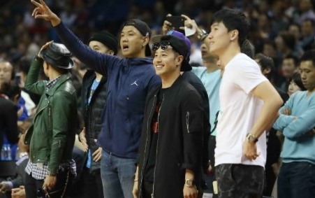 “黑人”陈建州,走到如今尴尬的地步,究竟该怪谁呢?