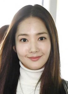 ​朴敏英个人资料写真作品